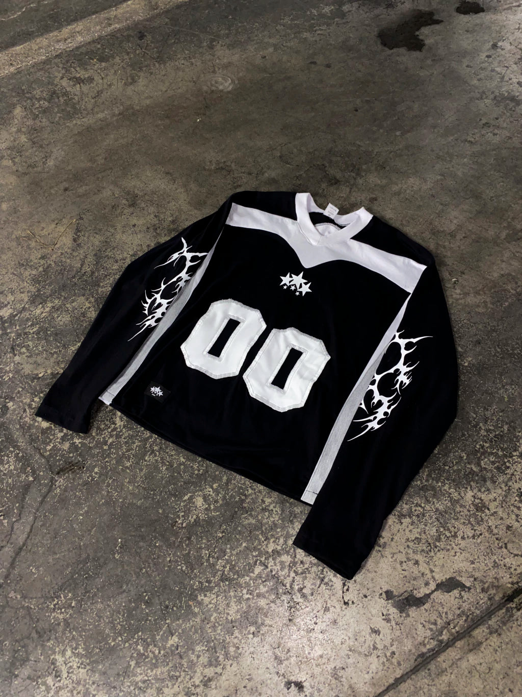 Polera manga larga Blackout