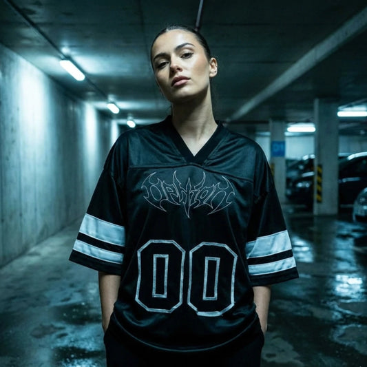 POLERA REBL X MASQUESOLOESTRELLAS